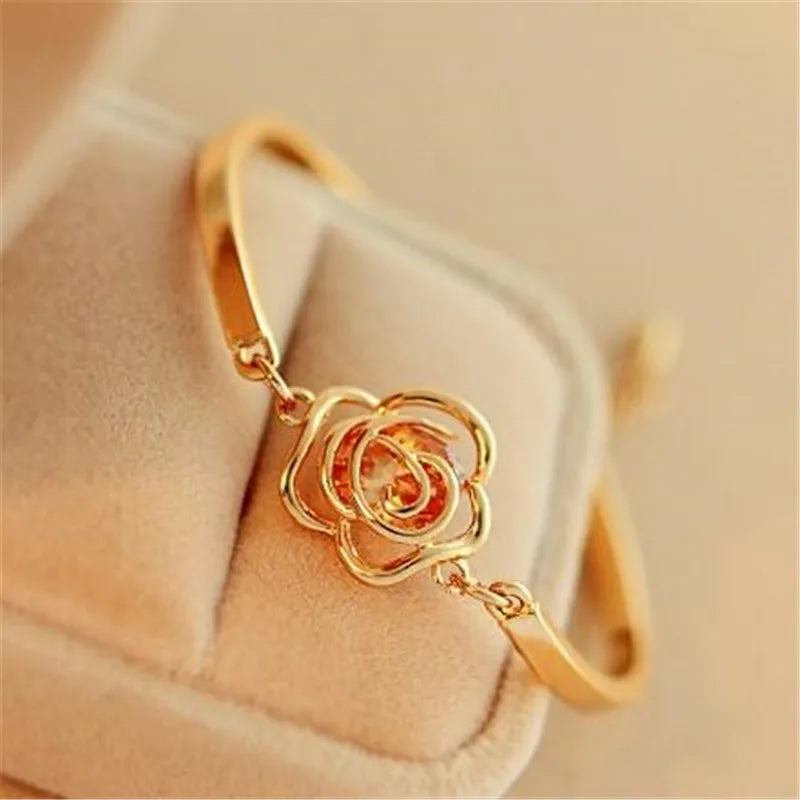 High-end Camellia Rhinestone Bracelet