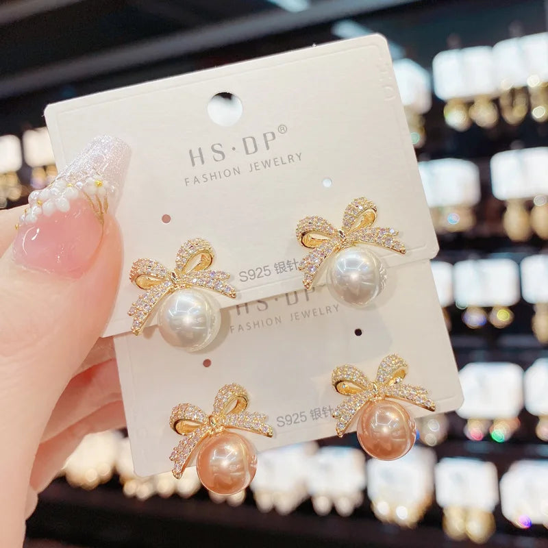 Rhinestone Pearl Stud Earrings