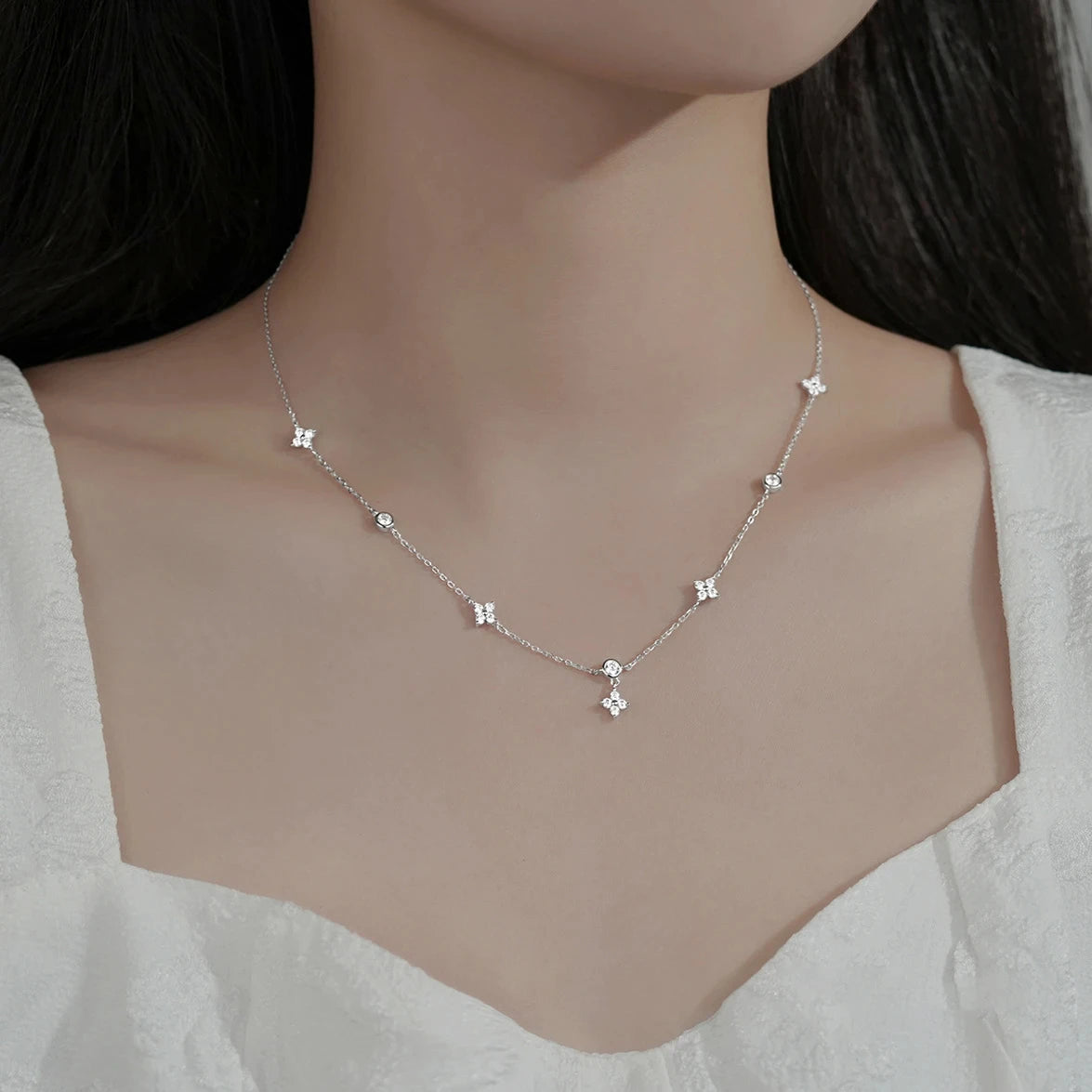 Zircon Four-Leaf Flower Luxury Necklace