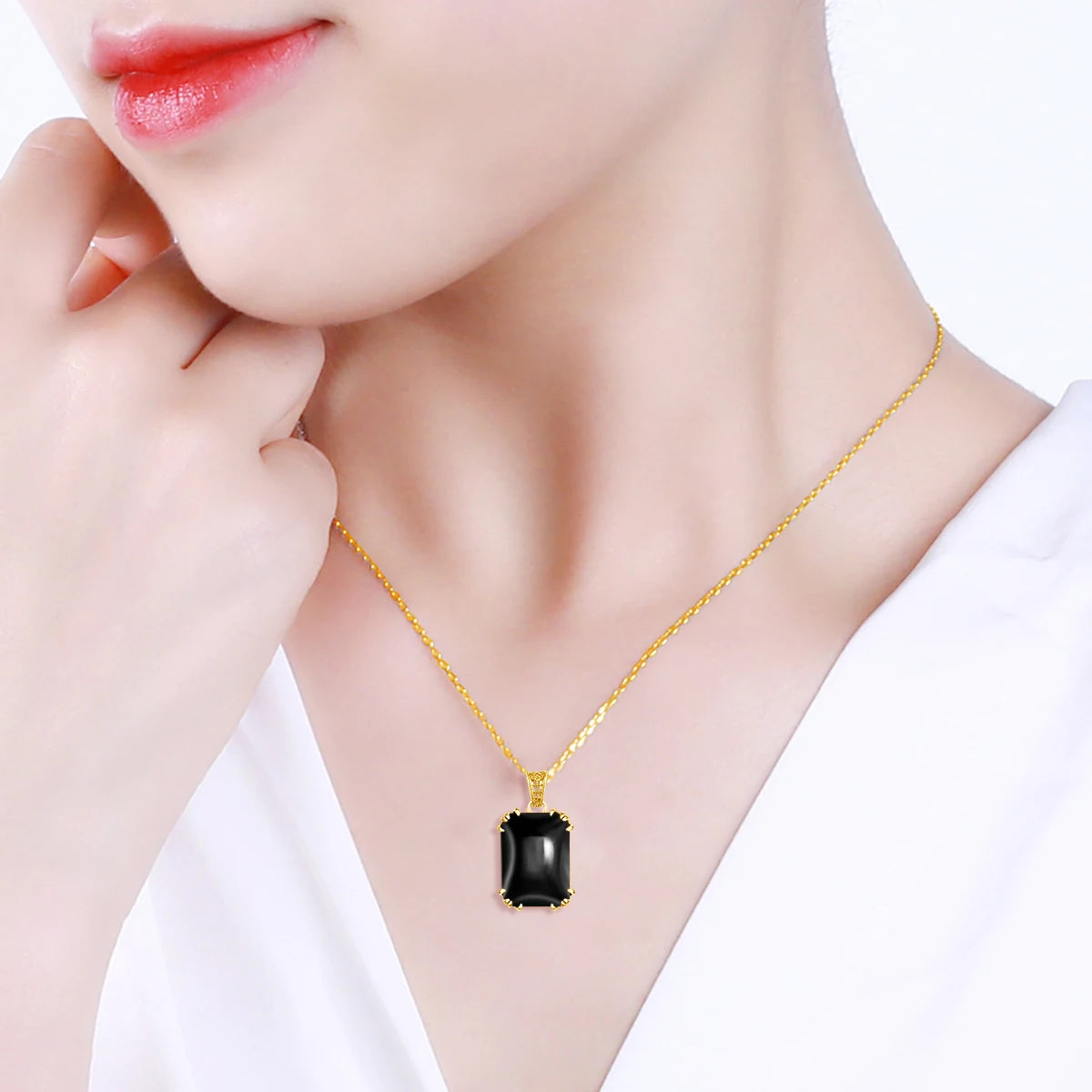 Gold Black Onyx Pendant Necklace