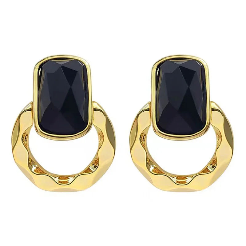 Retro Black Gem Square Earrings