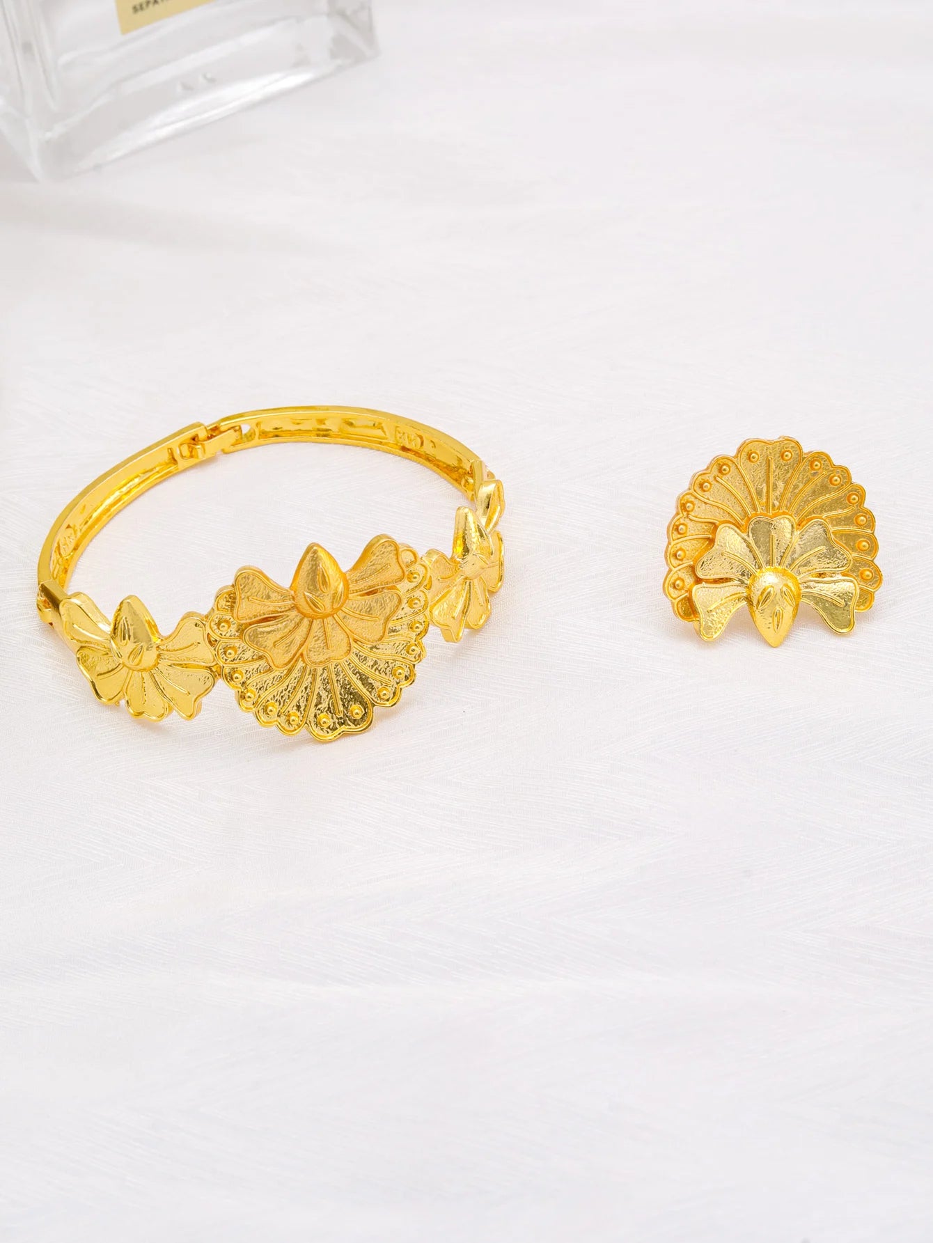 Dubai Jewelry for Women Fashion 24k Gold Plated Jewelry Set Necklace Earrings Accessories Gifts for Party Wedding