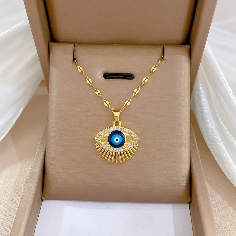 Green Zirconia Square Pendant Necklace